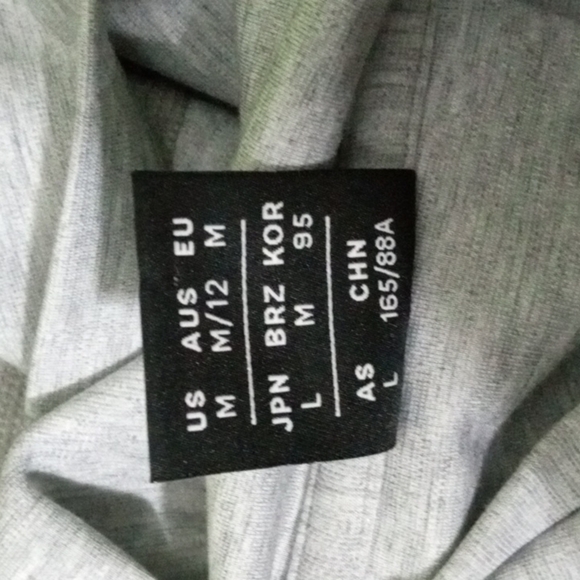 New Balance Hooded Jersey Crop Top, M, Heather Grey, Short sleeve, High … - Picture 11 of 14